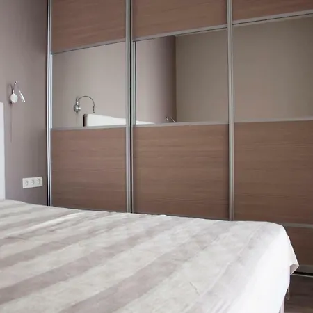 Апартаменты Beige With Sea-view Close To Arcadia And Center *